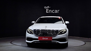 MERCEDES BENZ E-CLASS W213 2020