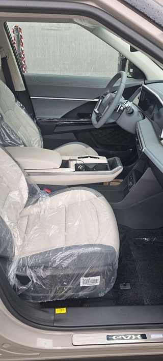 SSANGYONG TORRES EVX 2025