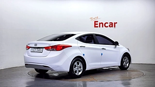 HYUNDAI AVANTE MD