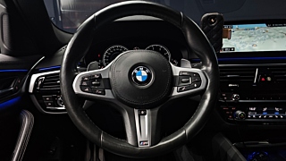 BMW 5-SERIES G30 2018