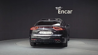 KIA STINGER 2017