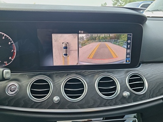 MERCEDES BENZ E-CLASS W213 2020