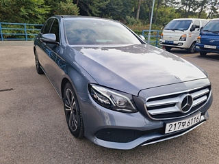 MERCEDES BENZ E-CLASS W213 2020