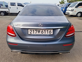 MERCEDES BENZ E-CLASS W213 2020