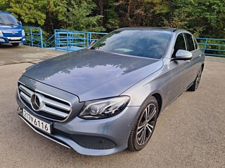 MERCEDES BENZ E-CLASS W213 2020