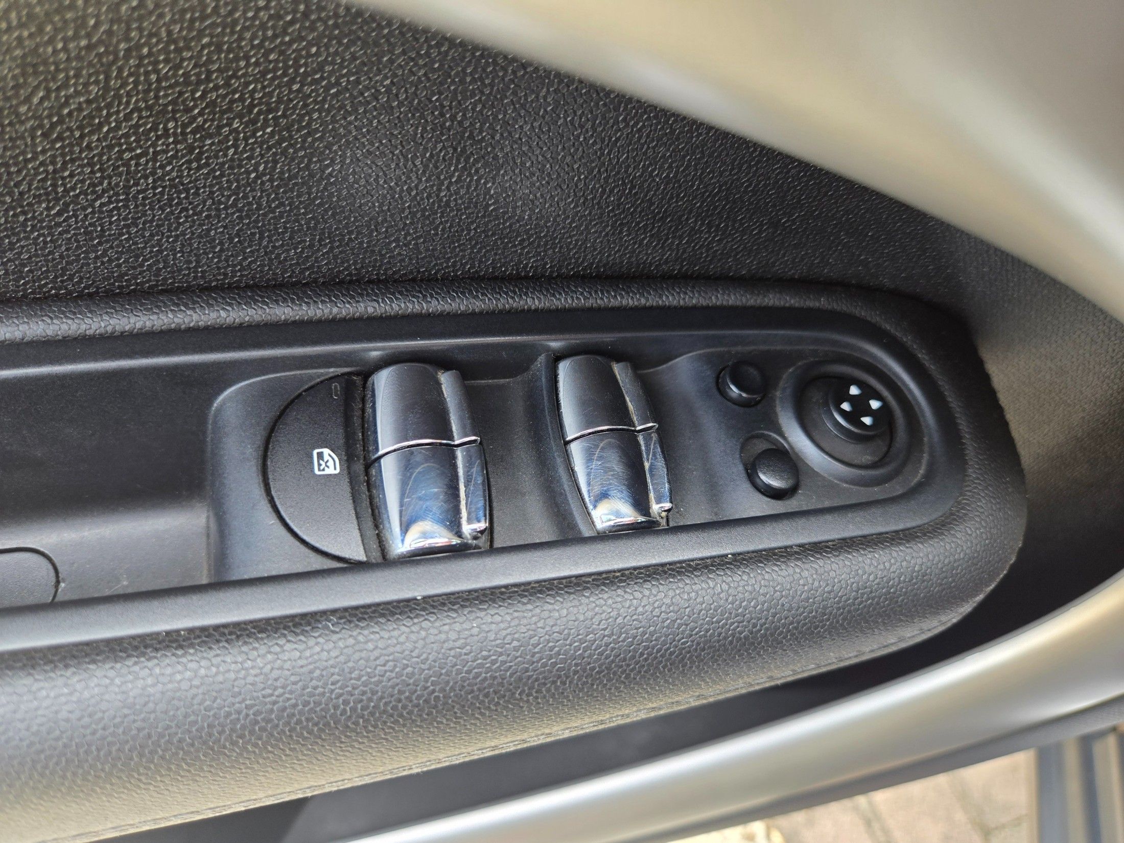 MINI COUNTRYMAN COOPER D 2013