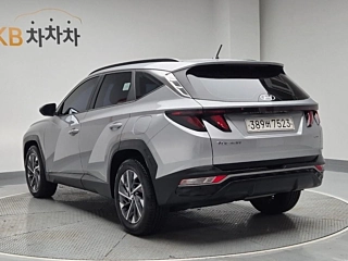 HYUNDAI TUCSON NX4 2021