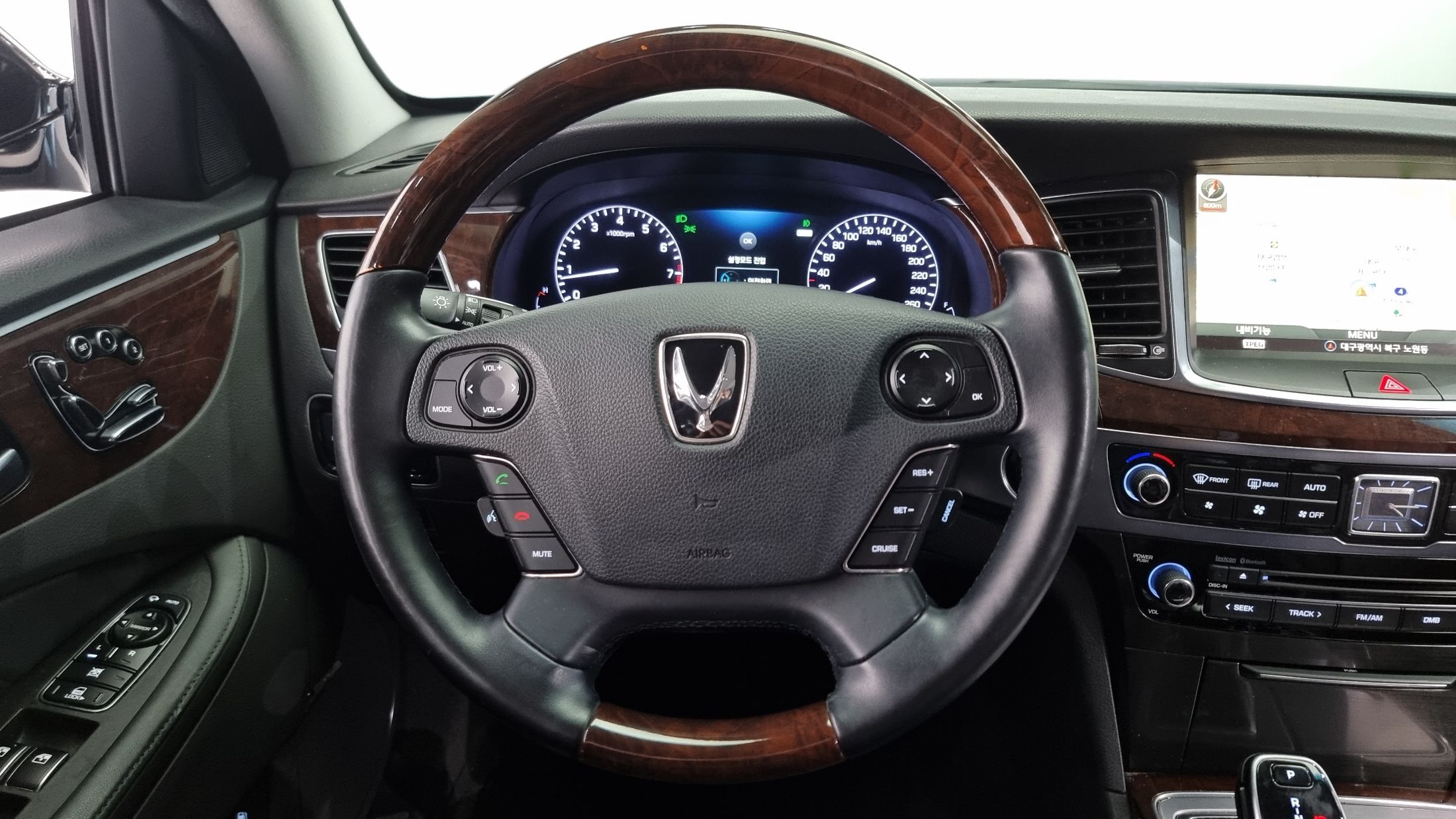 HYUNDAI EQUUS NEW 2013