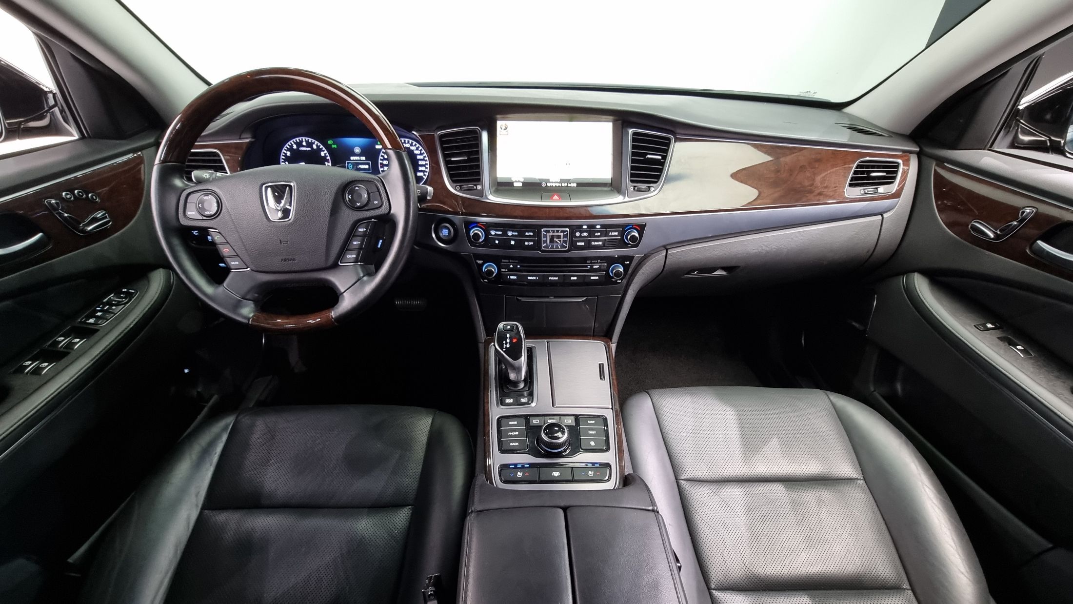 HYUNDAI EQUUS NEW 2013