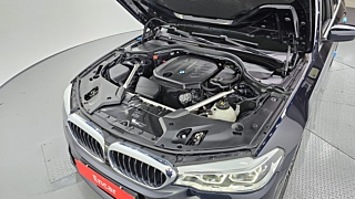 BMW 5-SERIES G30 2020