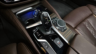 BMW 5-SERIES G30 2020