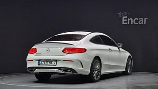 MERCEDES BENZ C-CLASS W205 2017