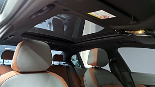BMW 5-SERIES G60 2025
