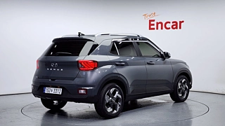 HYUNDAI VENUE 2025