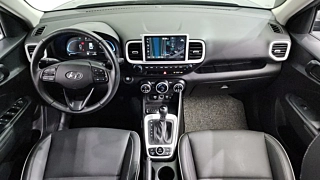 HYUNDAI VENUE 2025