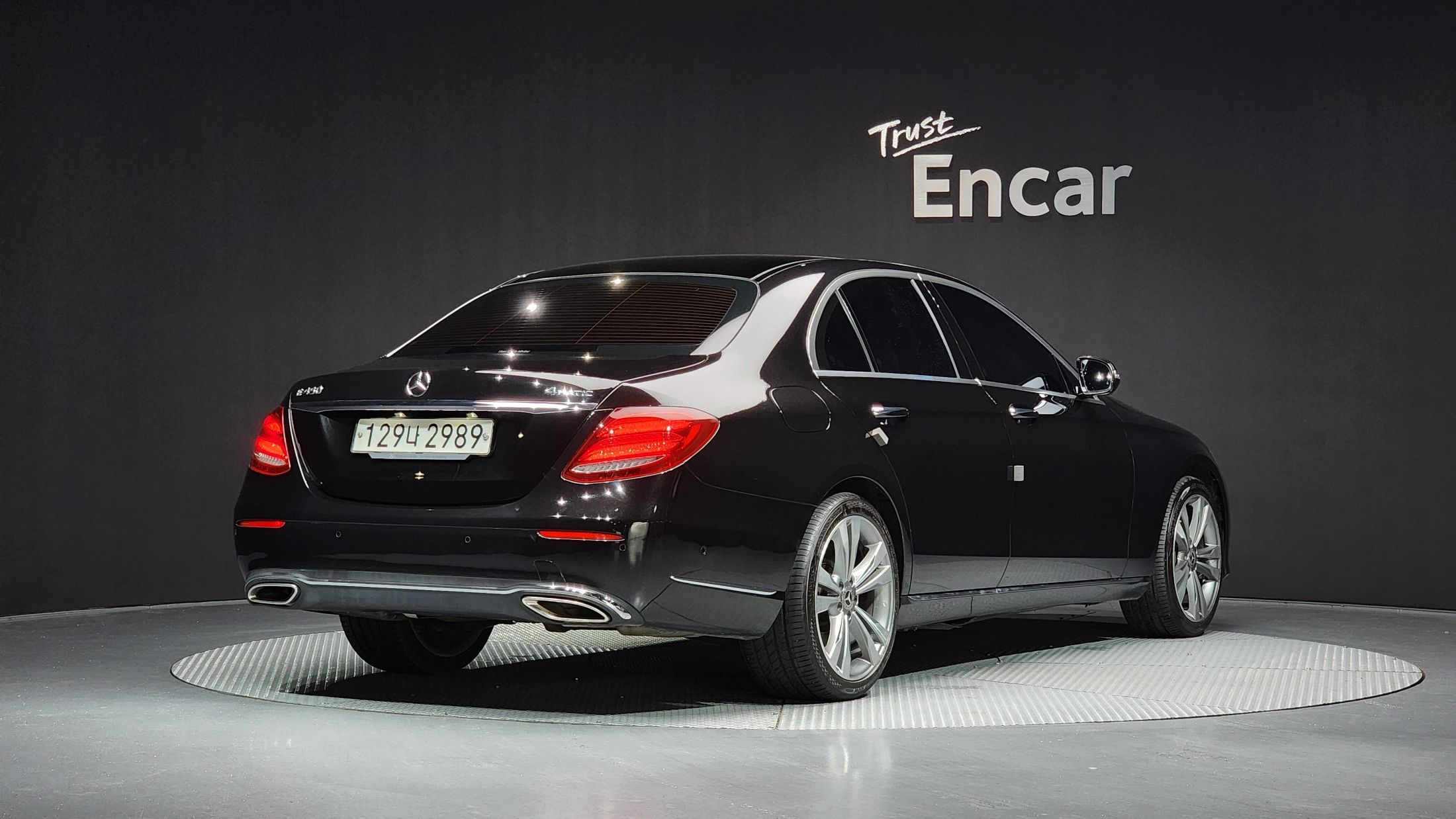 MERCEDES BENZ E-CLASS W213 2020