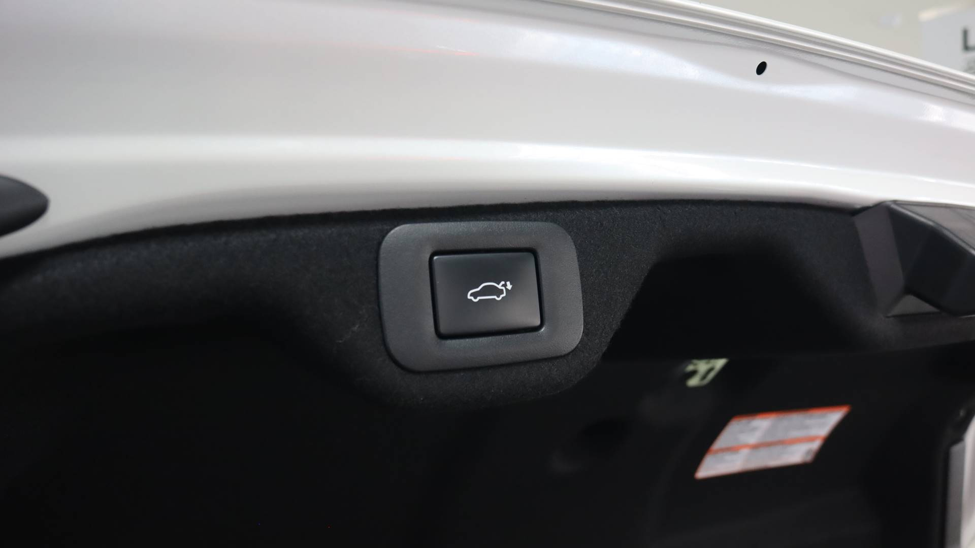 LEXUS ES300H 2024