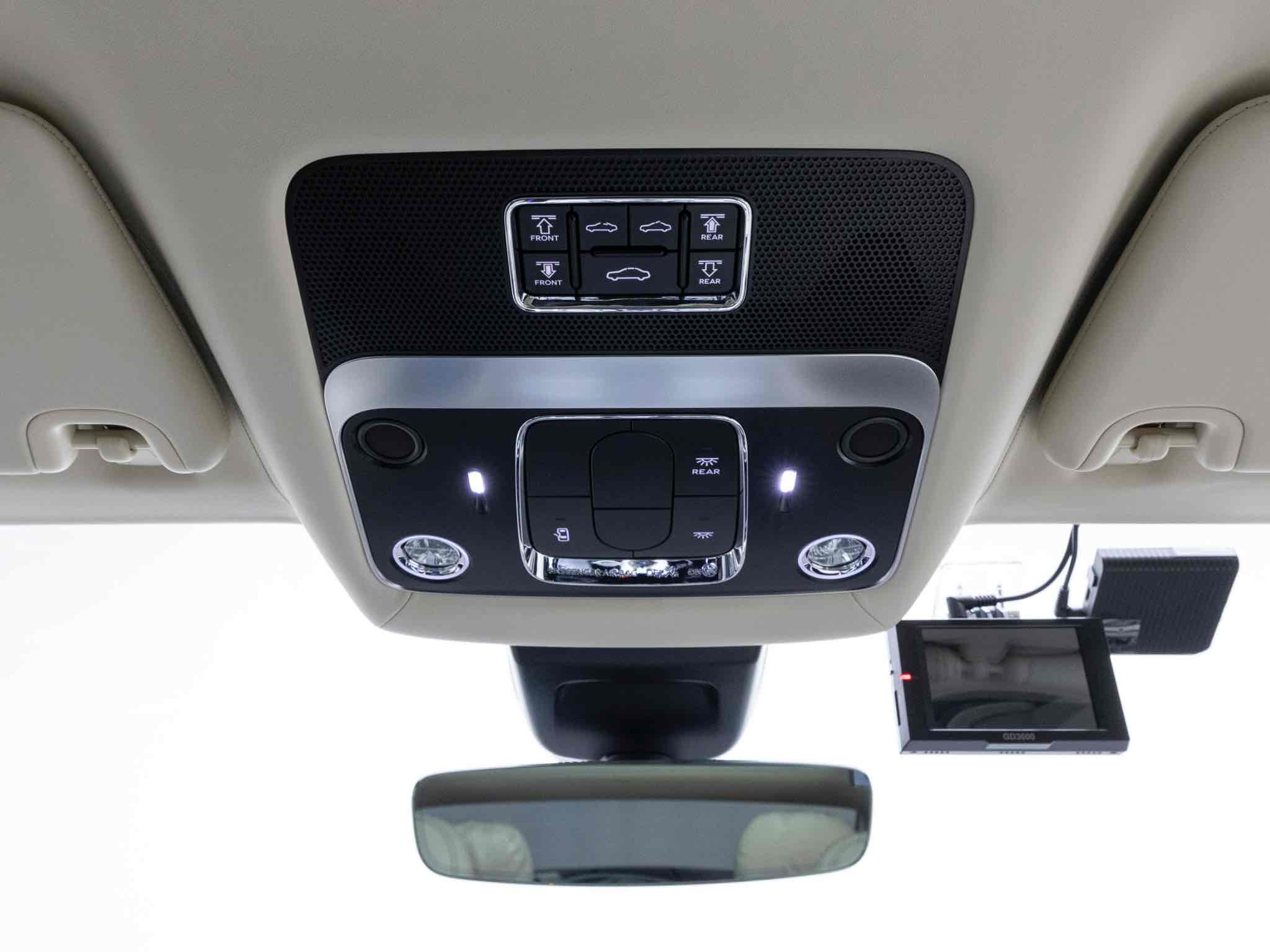 BENTLEY FLYING SPUR 2024