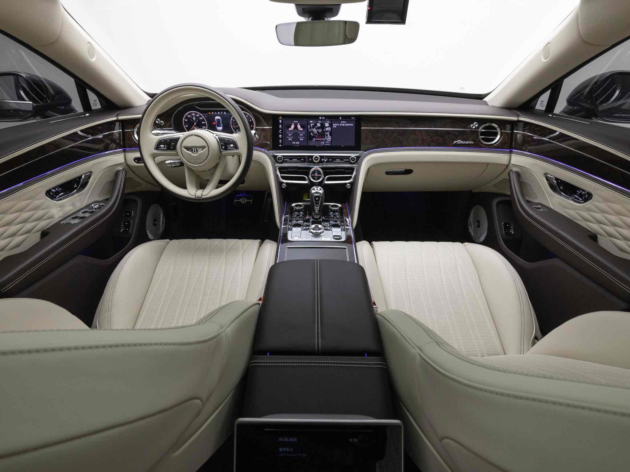 BENTLEY FLYING SPUR 2024