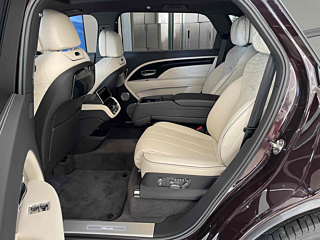 BENTLEY BENTAYGA 2024