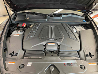 BENTLEY BENTAYGA 2024