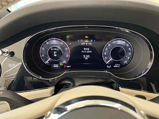 BENTLEY BENTAYGA 2024