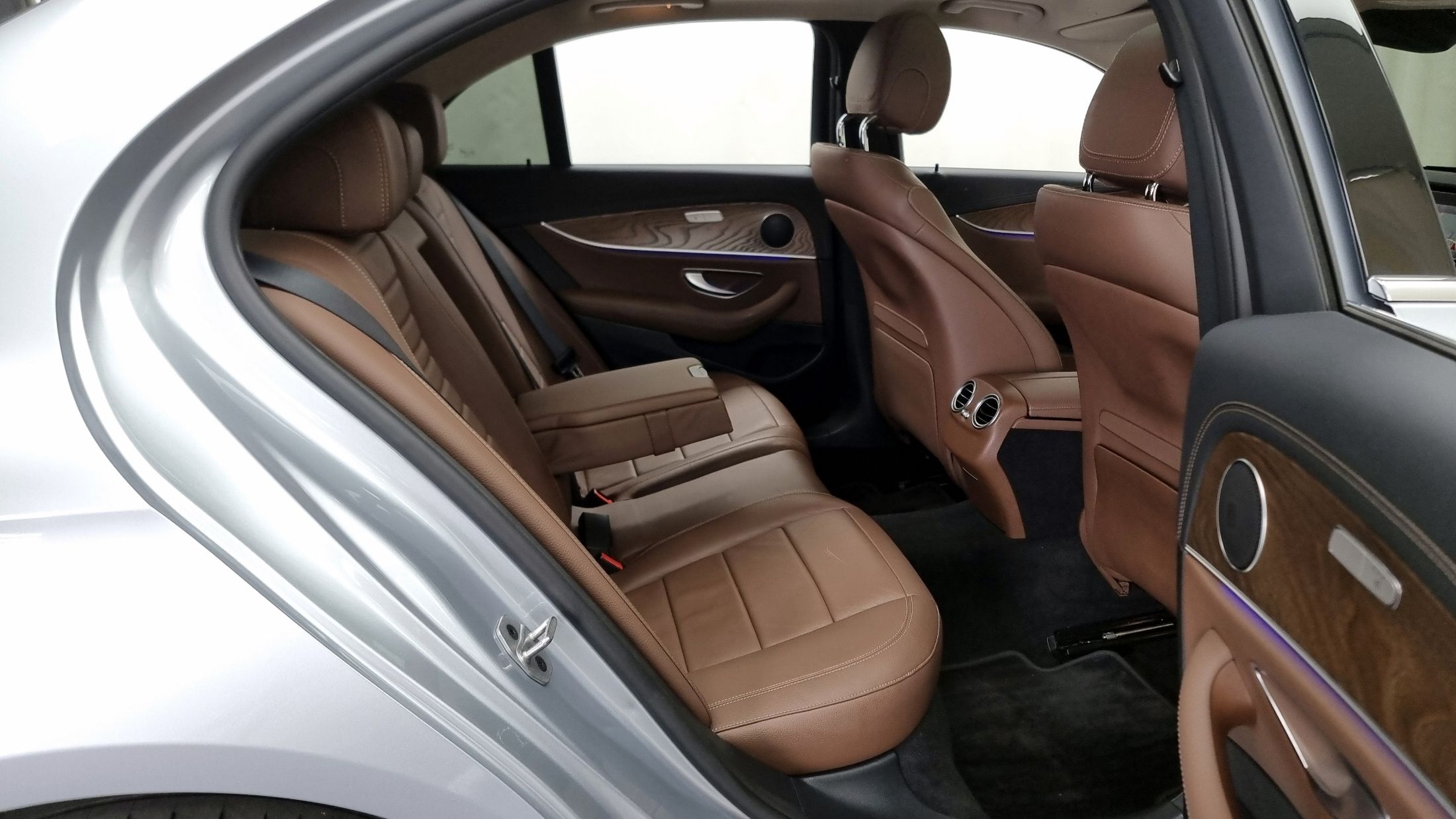 MERCEDES BENZ E-CLASS W213 2021