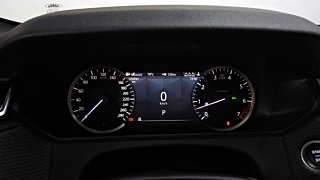 LAND ROVER RANGE ROVER VELAR 2023