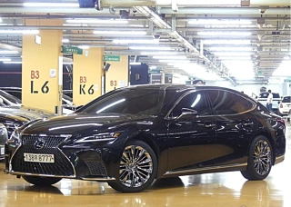 LEXUS LS500  5 GENERATION 3.5 Platinum AWD 2022