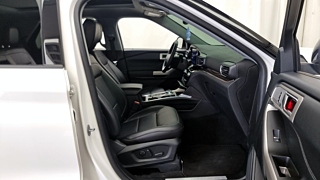 FORD EXPLORER 2023