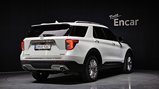 FORD EXPLORER 2023