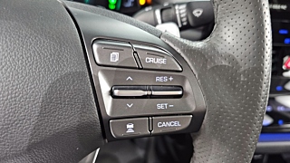 HYUNDAI IONIQ HYBRID 2019