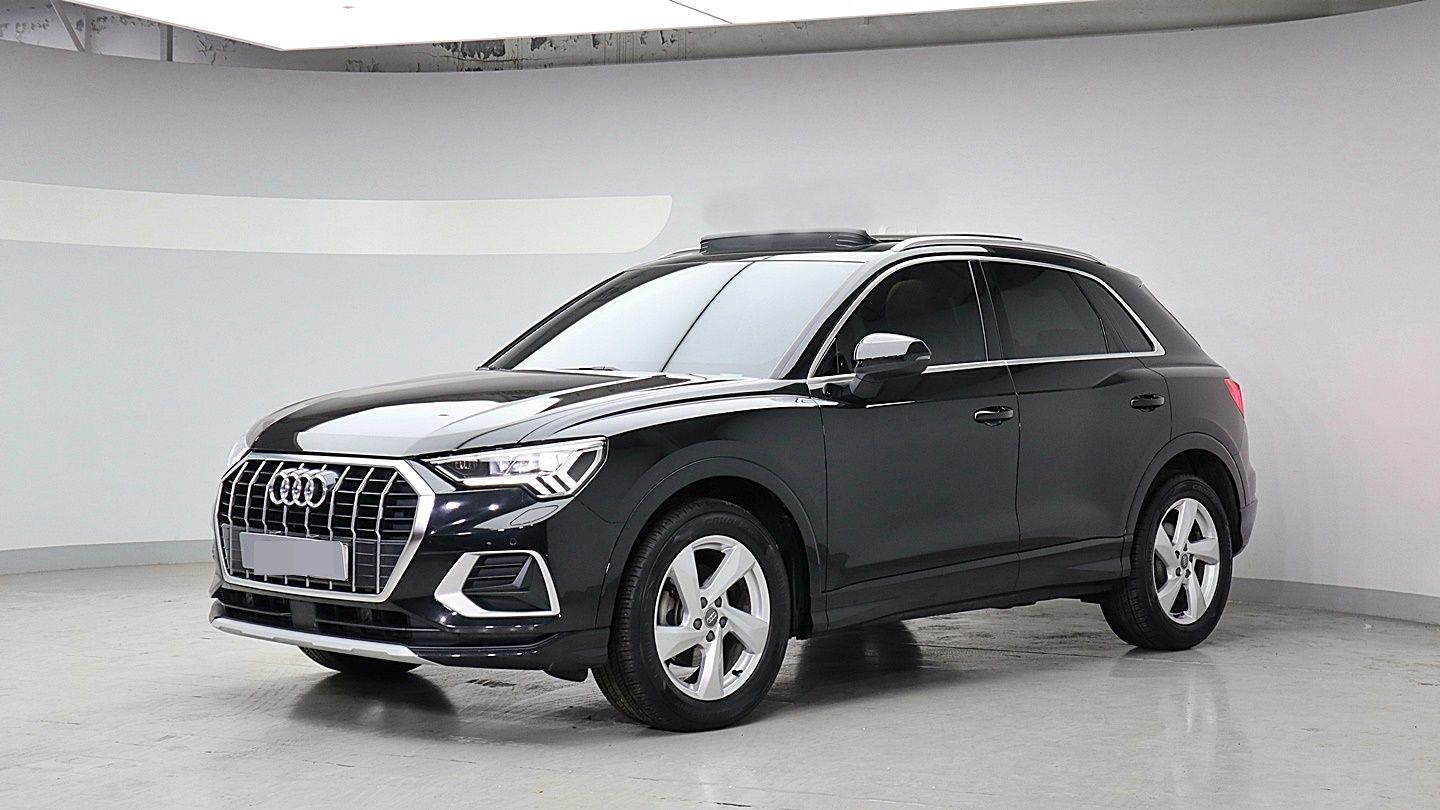 AUDI Q3 F3 2020