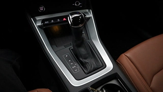 AUDI Q3 F3 2020
