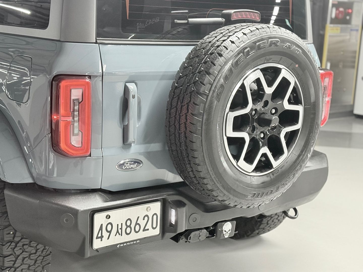 FORD BRONCO