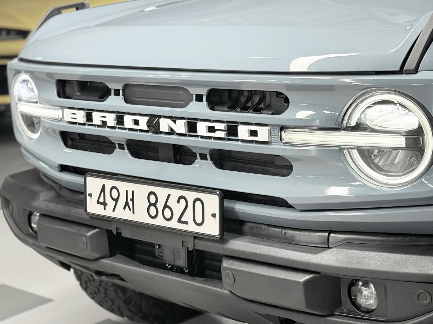 FORD BRONCO