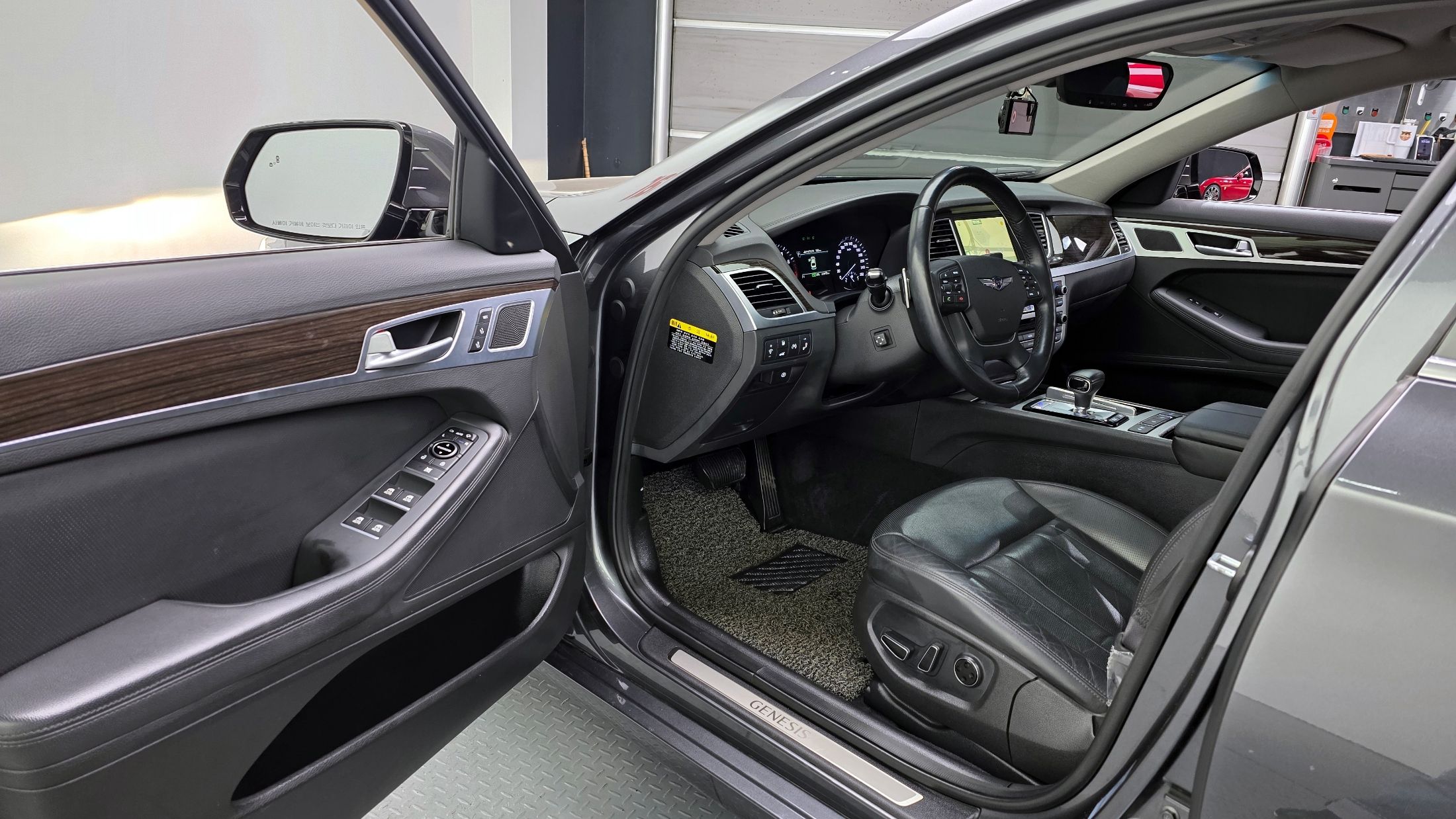 GENESIS G80 2017