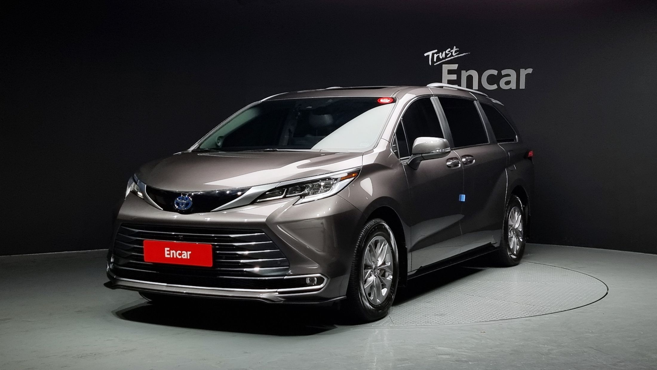 TOYOTA SIENNA 2024