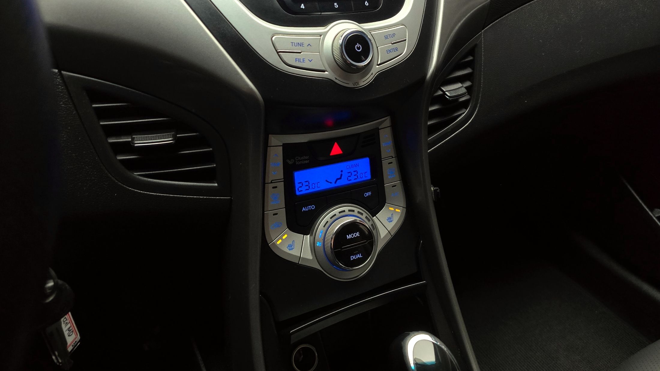 HYUNDAI AVANTE MD 2012