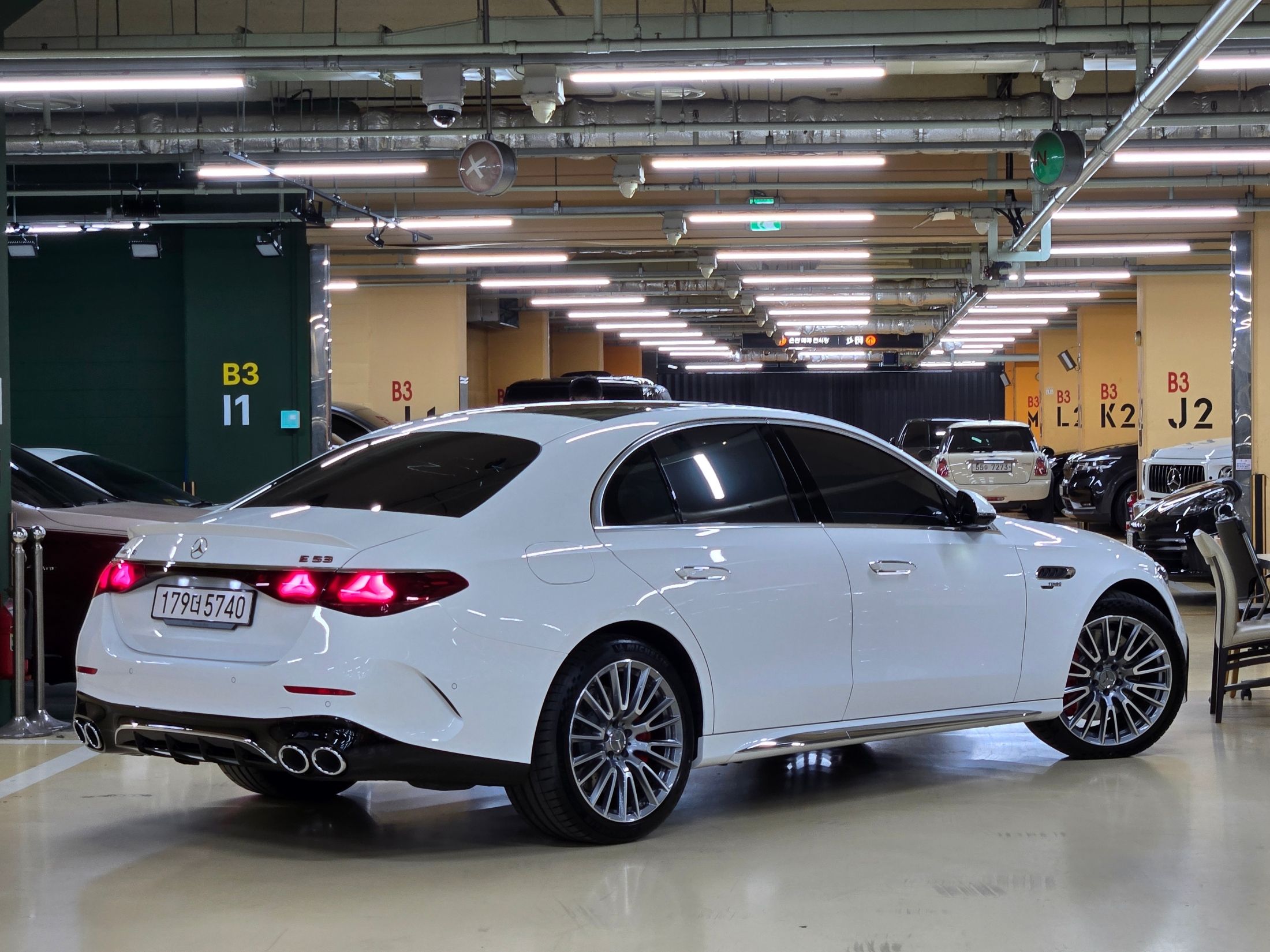 MERCEDES BENZ E-CLASS W214