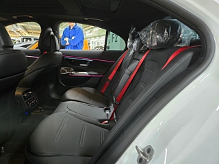 MERCEDES BENZ E-CLASS W214 2025