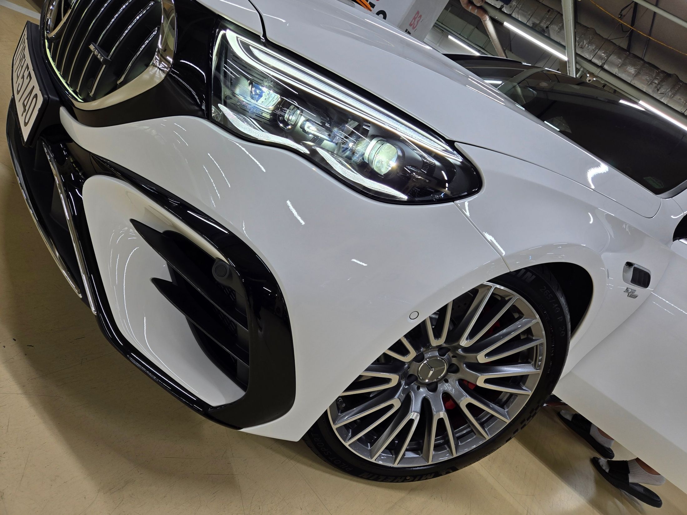 MERCEDES BENZ E-CLASS W214