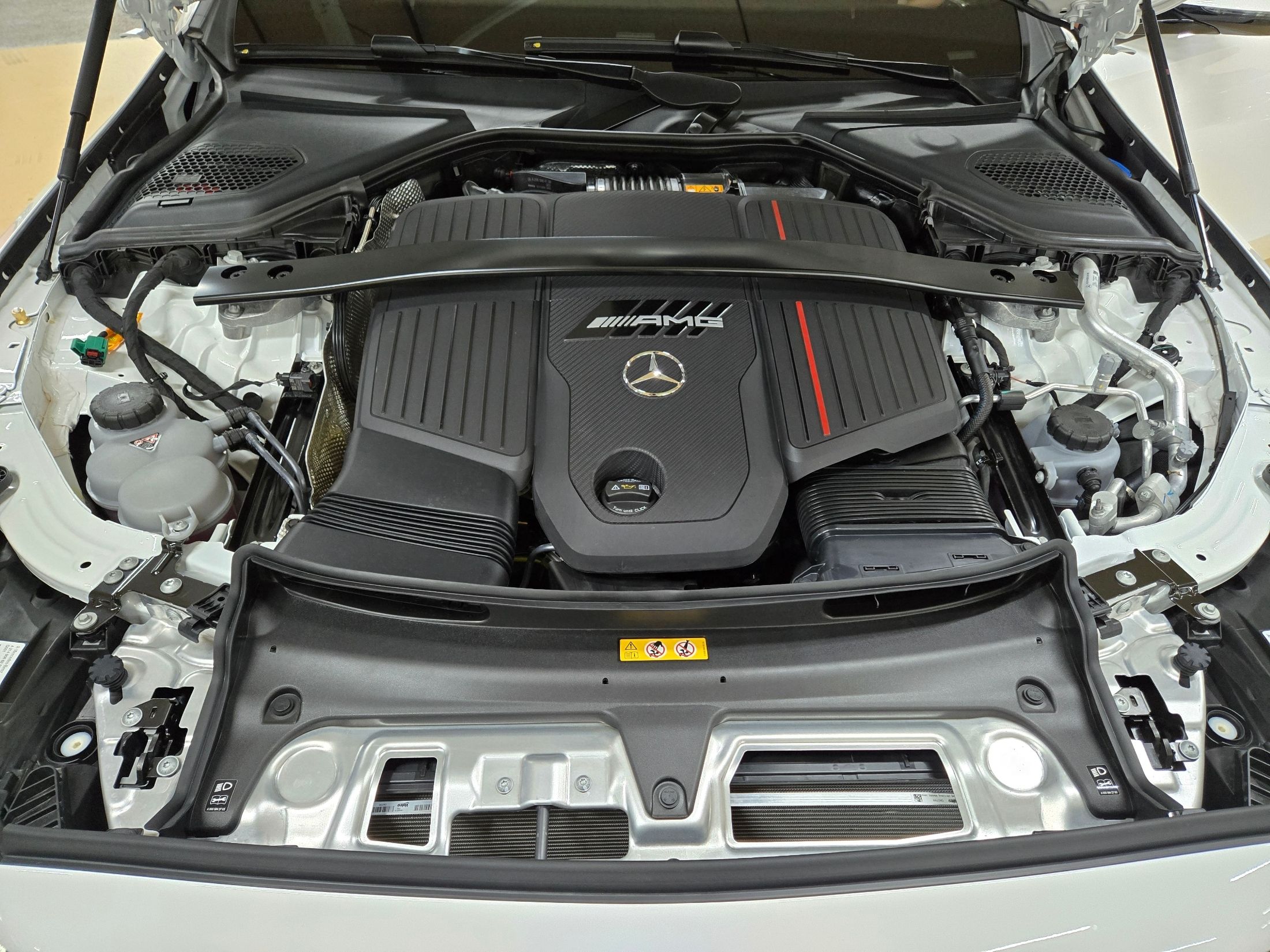 MERCEDES BENZ E-CLASS W214