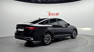 Заказать VOLKSWAGEN JETTA
