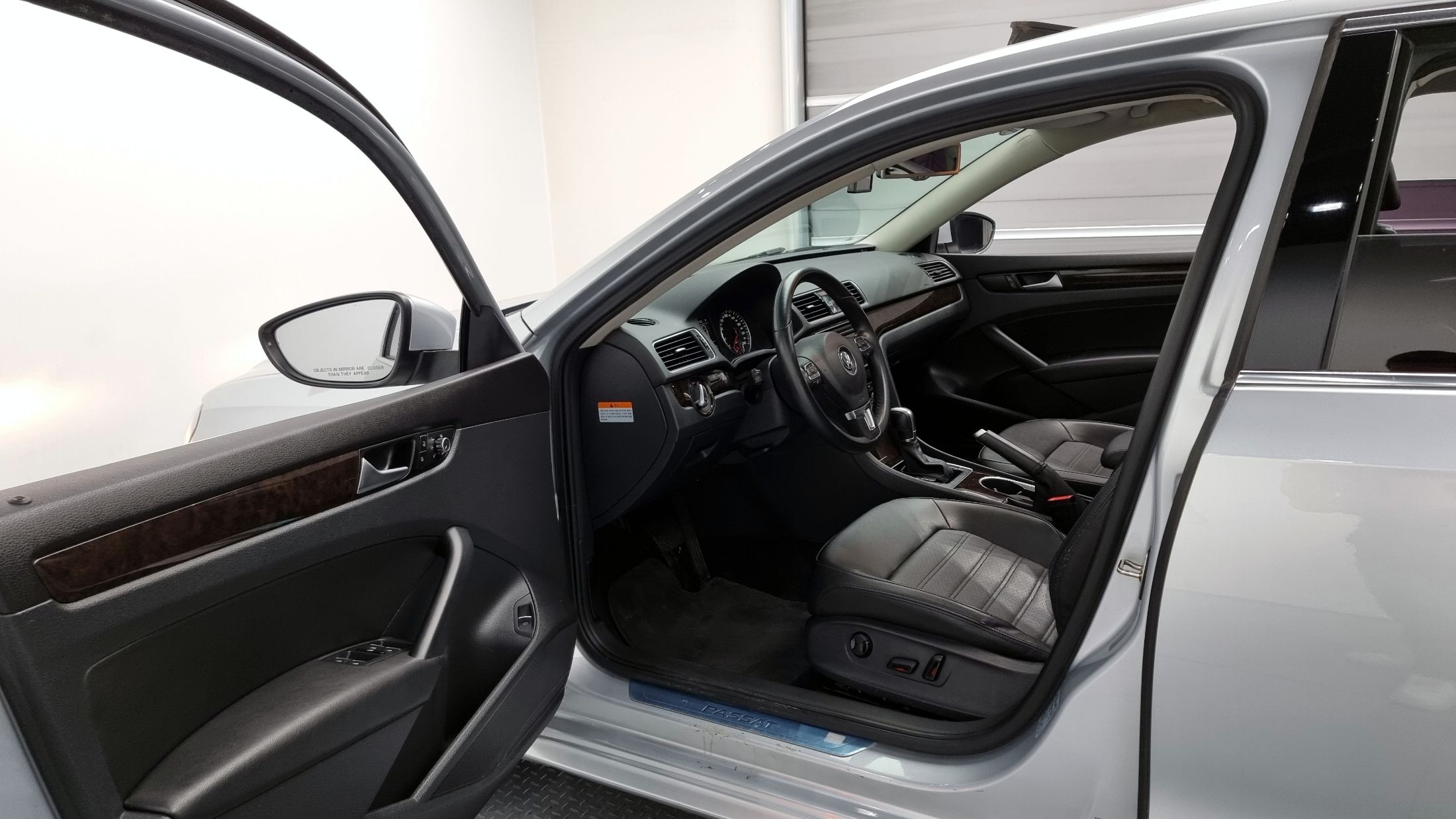 VOLKSWAGEN PASSAT 2015