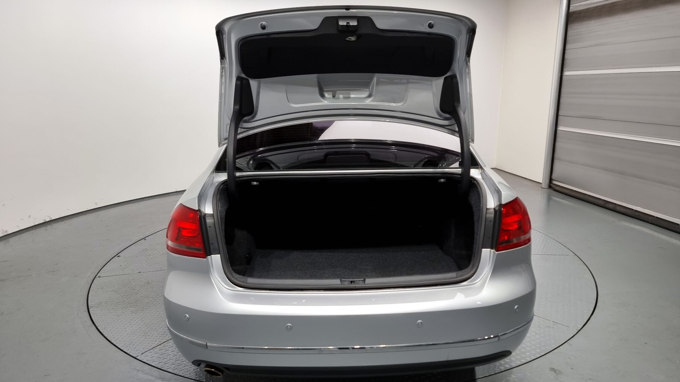 VOLKSWAGEN PASSAT 2015