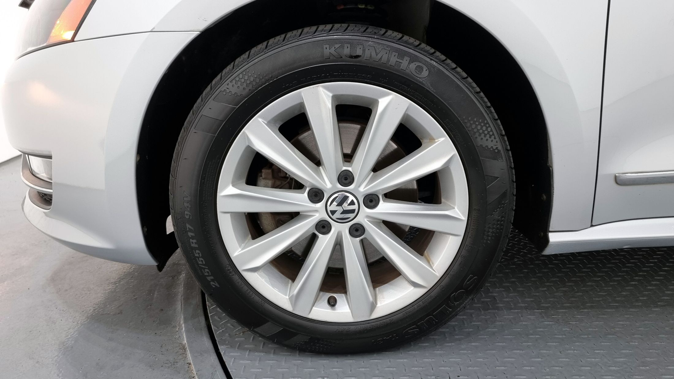 VOLKSWAGEN PASSAT 2015