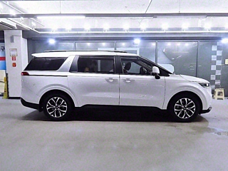 KIA CARNIVAL 2021