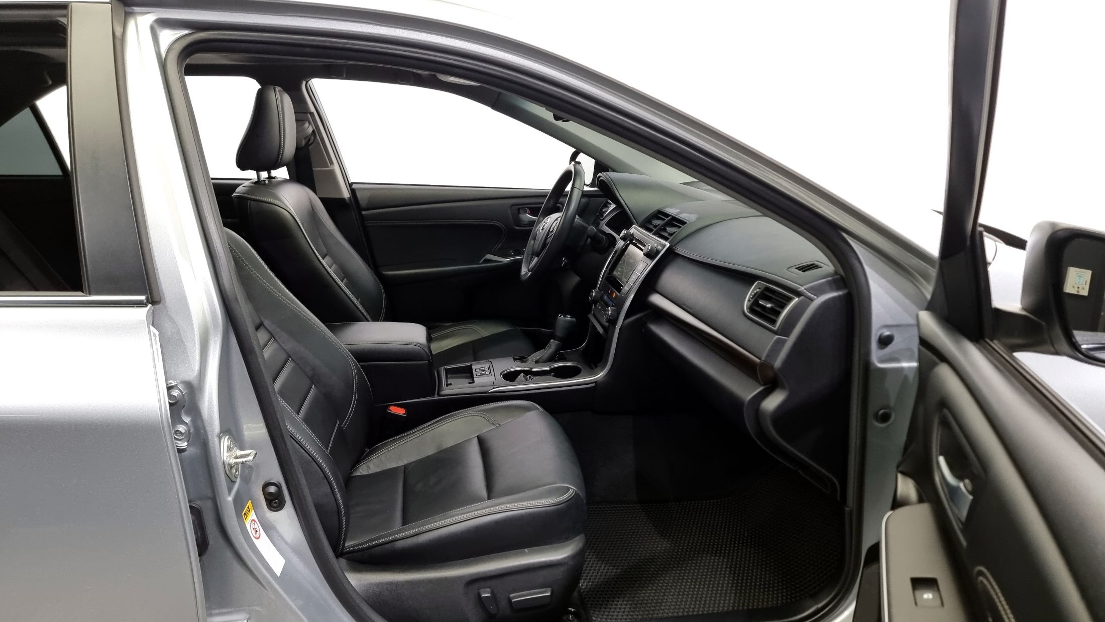 TOYOTA CAMRY 2016