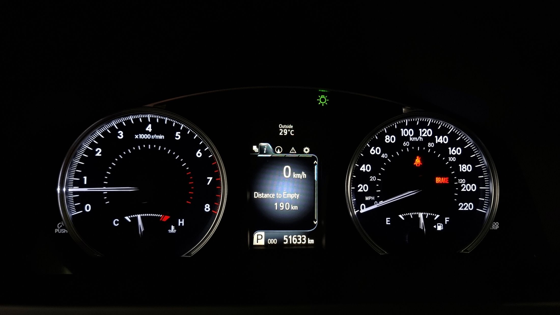 TOYOTA CAMRY 2016